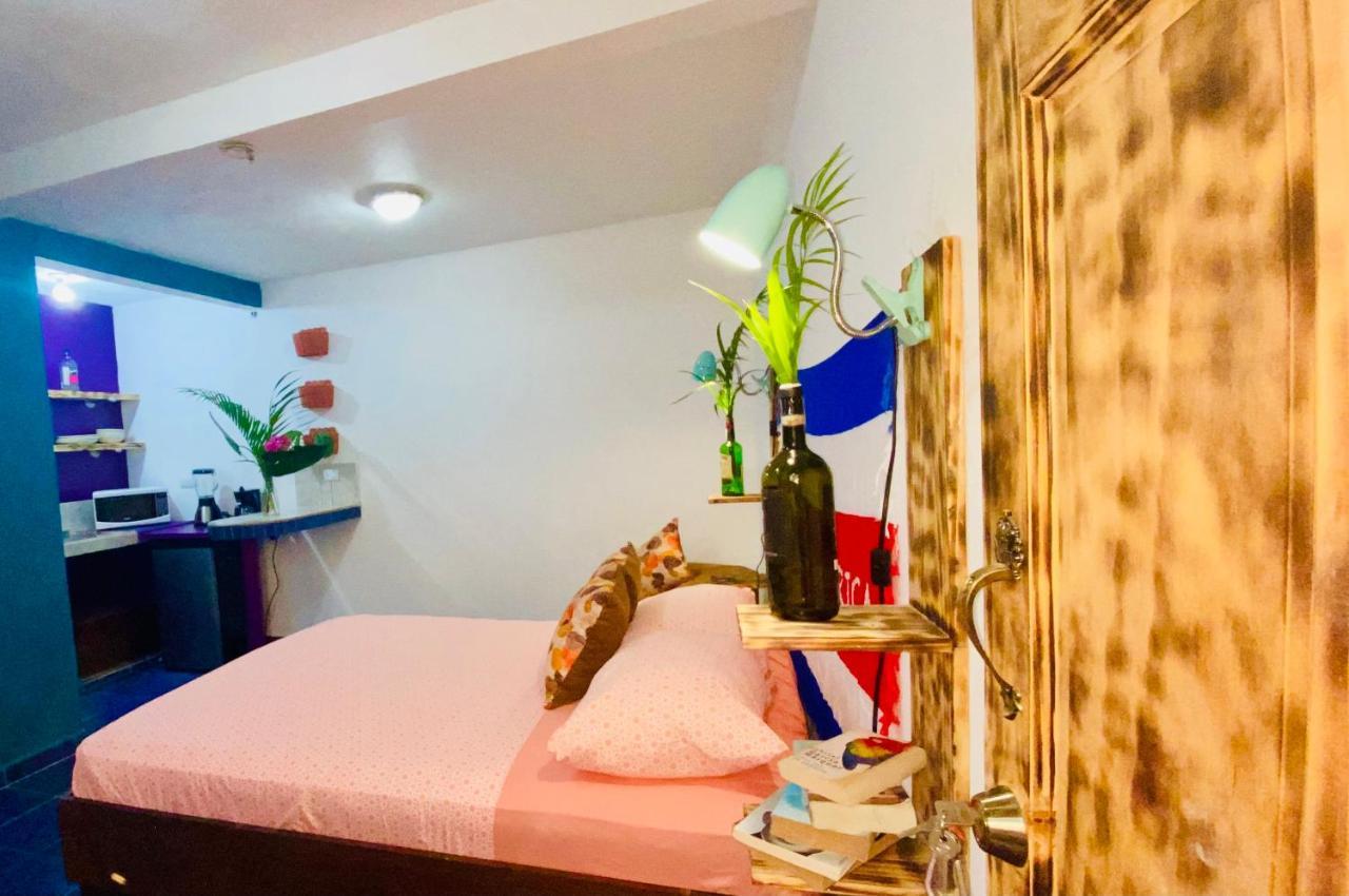 Nomada'S Digital Hostel Manuel Antonio Exterior photo